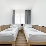 Apartment Modern With Balcony And Place For Remote Work By Renters *